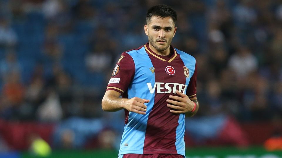 UEFA’dan Maxi Gomez’e 3 maç ceza