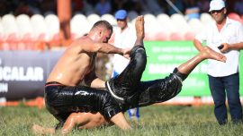 Başpehlivanlar er meydanında güreşçi sayısının düşürülmesinden yana