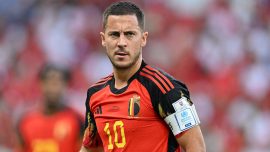 Belçikalı futbolcu Hazard soyunma odasında kavga iddialarını yalanladı