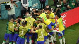 Brezilya 2 golle kazandı