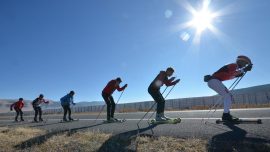 Kayaklı koşu milli takım seçmelerine asfaltta hazırlanıyorlar