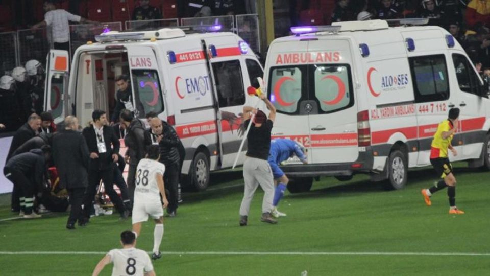 Köşe direği silah sayıldı: Derbideki saldırgan ‘kasten öldürmeye teşebbüsten’ tutuklandı