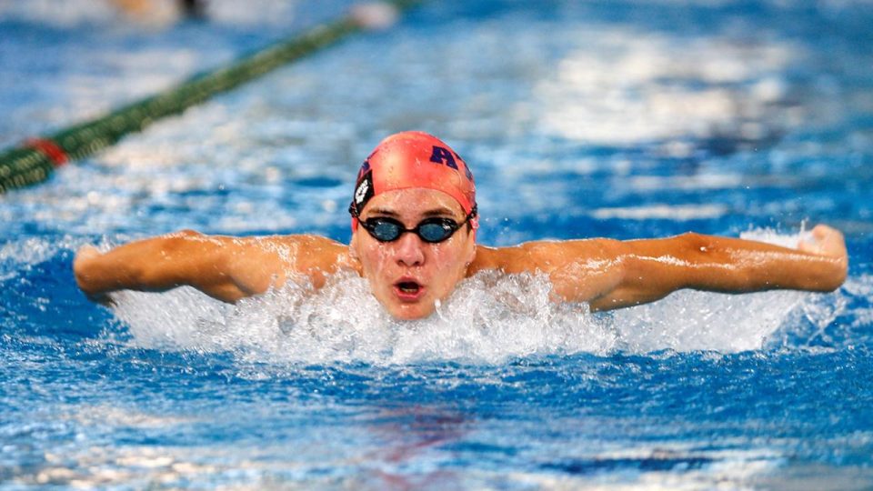 Milli sporcu Ahmet Burak Işık Multinations Gençler Yüzme Şampiyonası’na hazırlanıyor