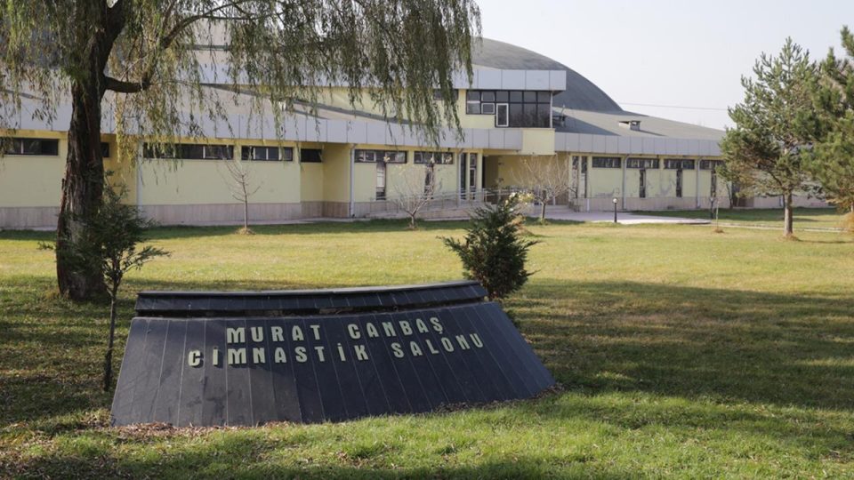 Trafik kazasında ölen milli cimnastikçi Murat Canbaş’ın adı yaşatılıyor