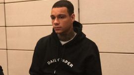 Van der Wiel’i dolandıran menajerlere hapis cezası